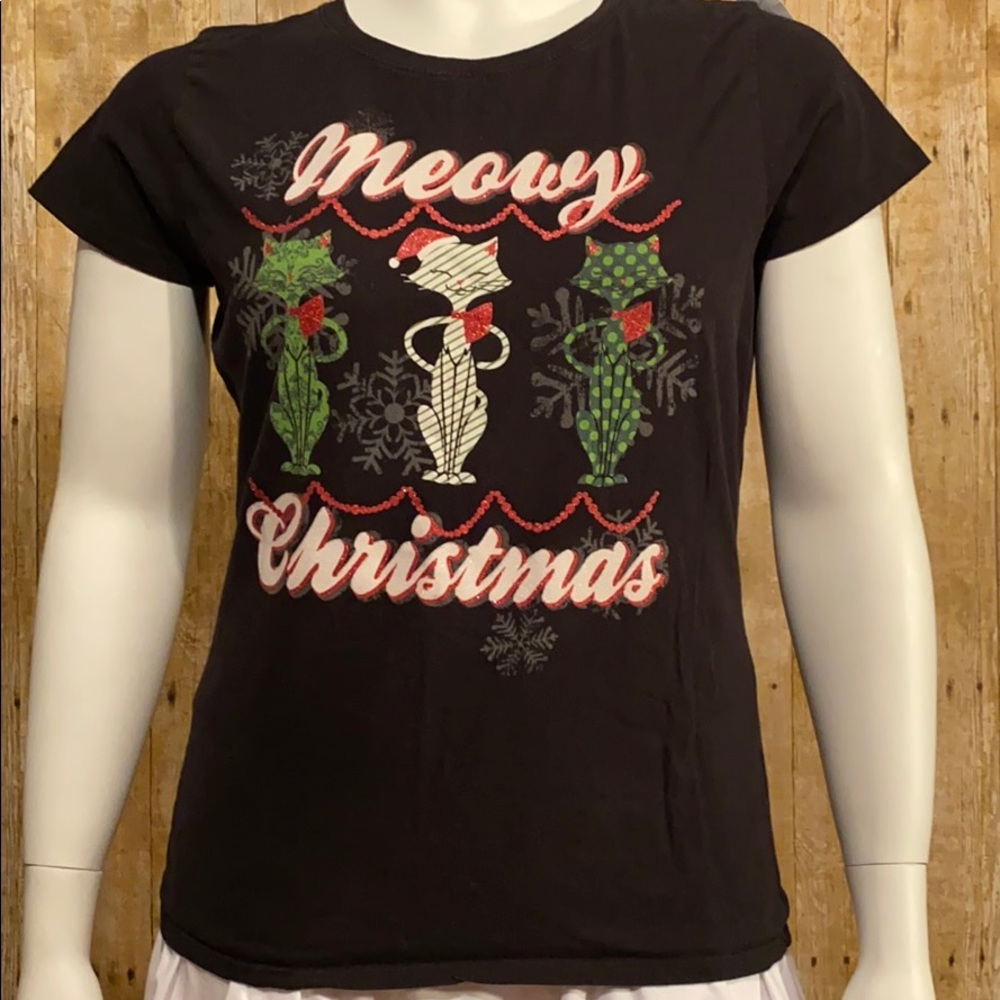Meowy Christmas Cat T-shirt